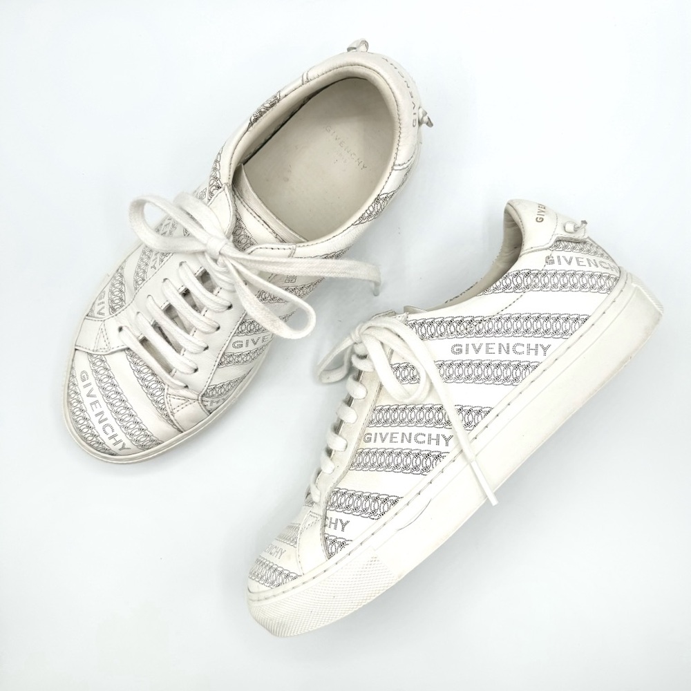 Givenchy White Logo Urban Street Chain Low Top Lace Up Sneakers Trainers Shoes
